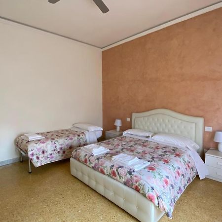 Casagiorgio A Due Passi Dal Centro Storico Apartment ฟลอเรนซ์ ภายนอก รูปภาพ